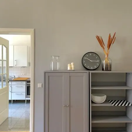 Ferienwohnung Kian - Wunderschoene Ferienwohnung In Bestechender Lage Direkt Am Seedeich アパート クックスハーフェン