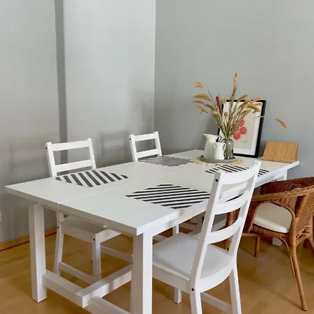 Ferienwohnung Kian - Wunderschoene Ferienwohnung In Bestechender Lage Direkt Am Seedeich アパート