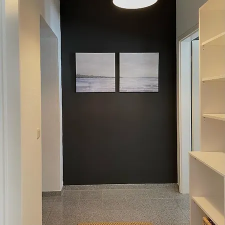 アパート Ferienwohnung Kian - Wunderschoene Ferienwohnung In Bestechender Lage Direkt Am Seedeich *